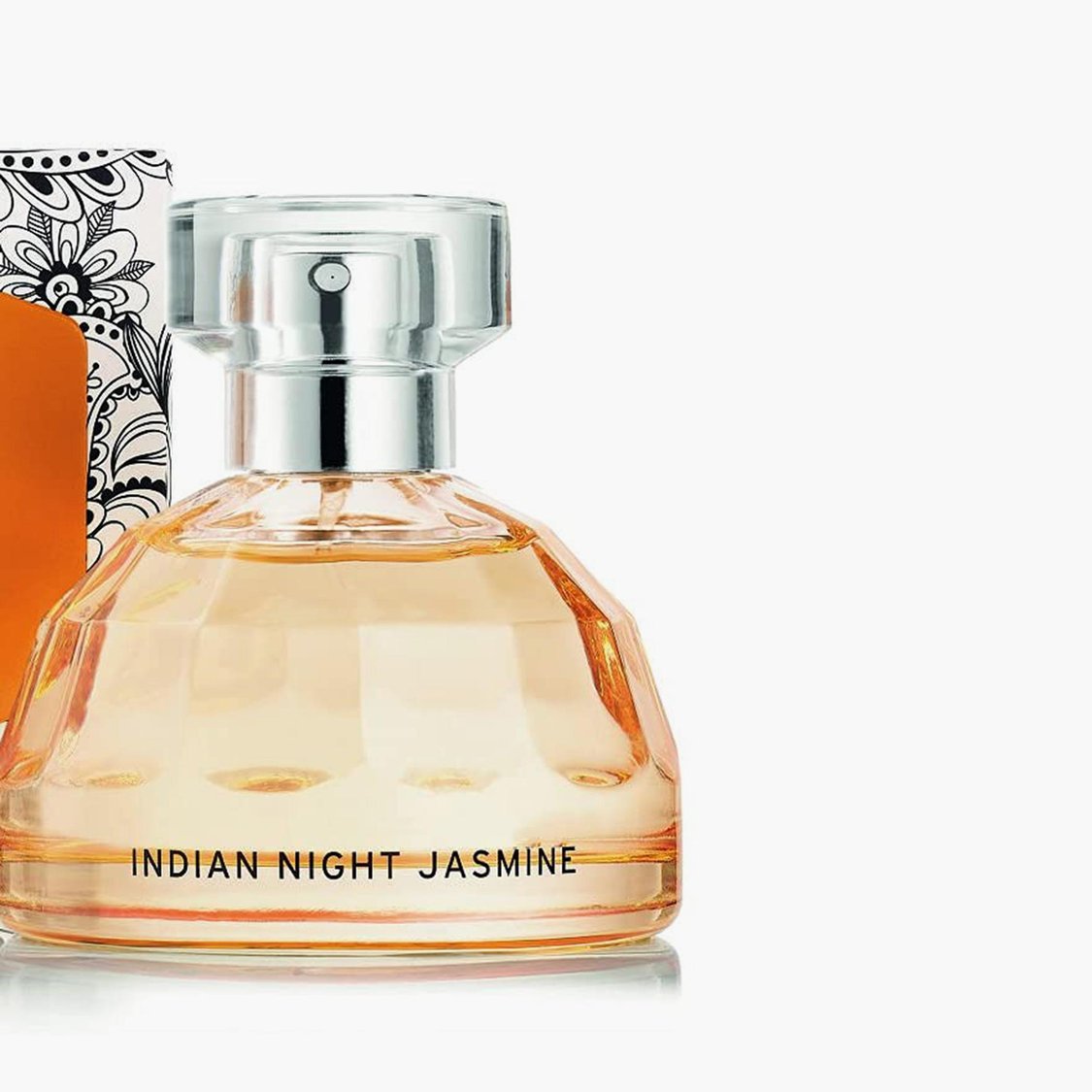 新品未使用BODY SHOP INDIAN NIGHT JASMINE 50ml THE BODY SHOP INDIAN NIGHT JASMINE 50ml 香水(ユニセックス)