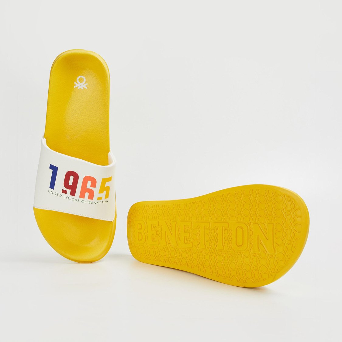 UNITED COLORS OF BENETTON Men Printed Sliders