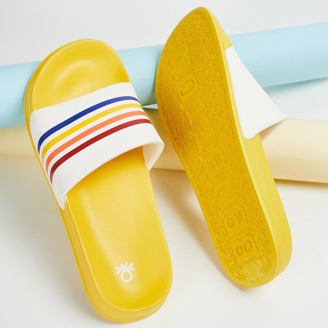 UNITED COLORS OF BENETTON Men Printed Sliders