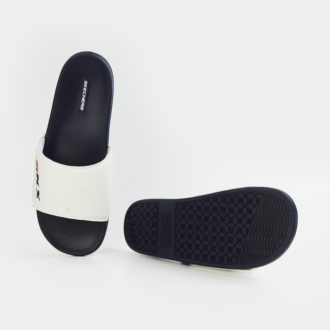 SKECHERS Men Colourblocked Sliders