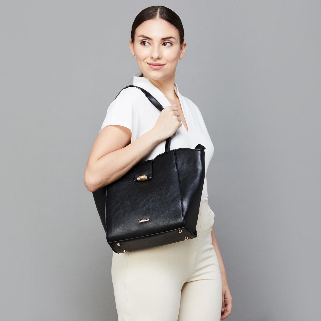 GINGER Women Solid Shoulder Bag