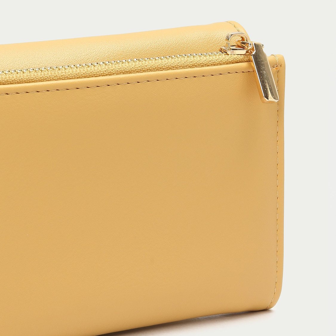 GINGER Women Solid Bi-Fold Wallet