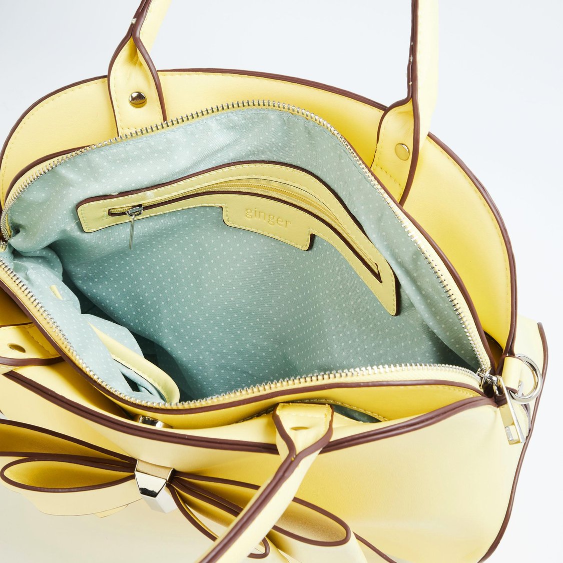 GINGER Women Solid Handheld Bag