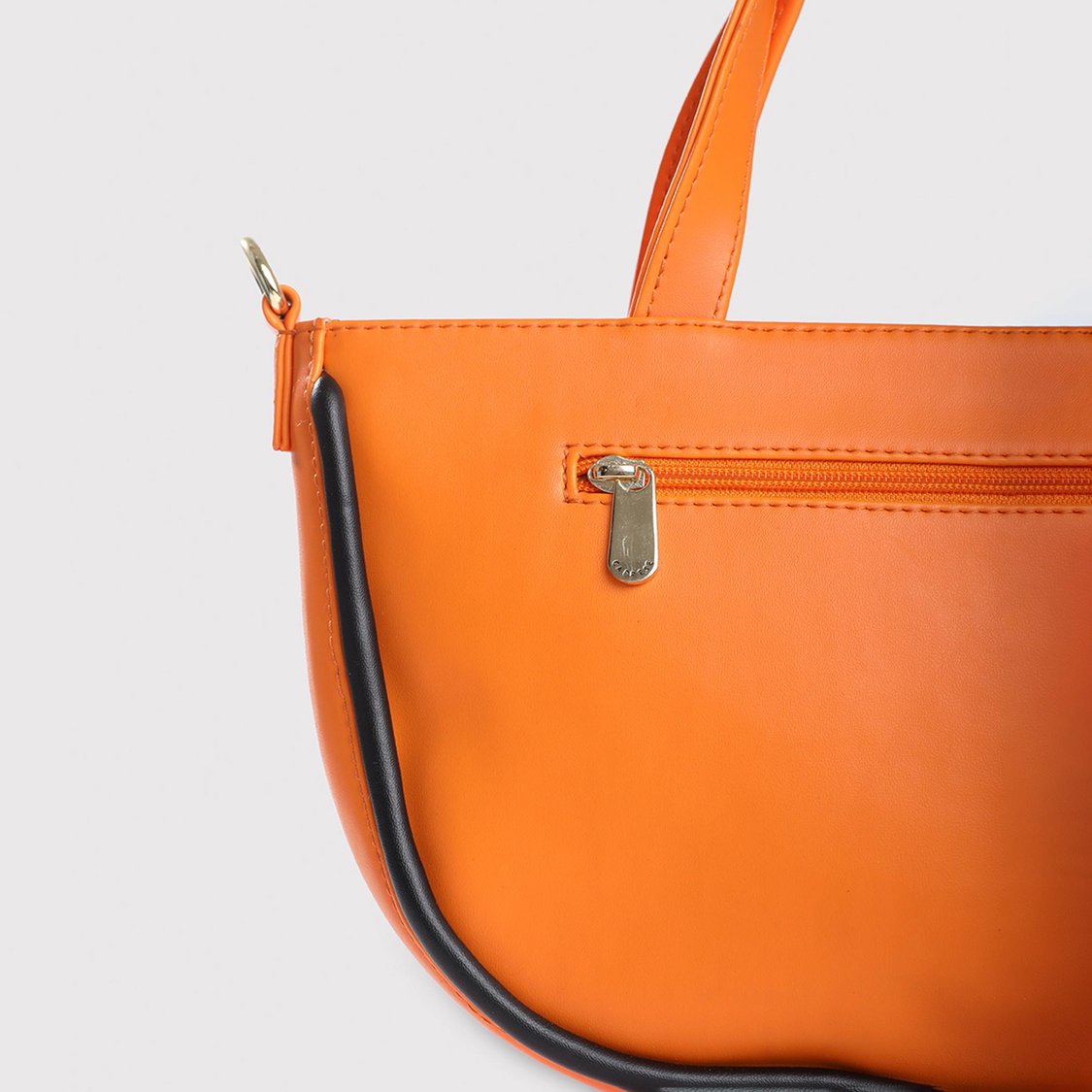 CAPRESE Women Solid Handheld Bag