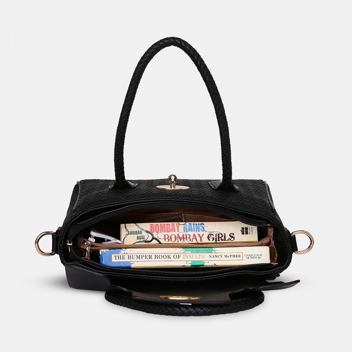 CAPRESE Women Textured Handheld Bag