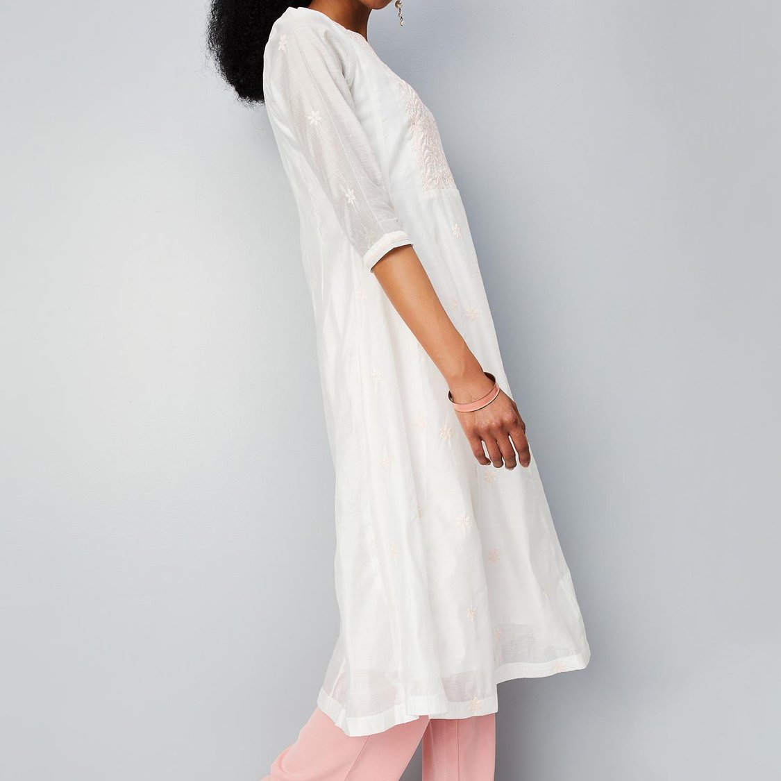 Women Embroidered Flared Kurta