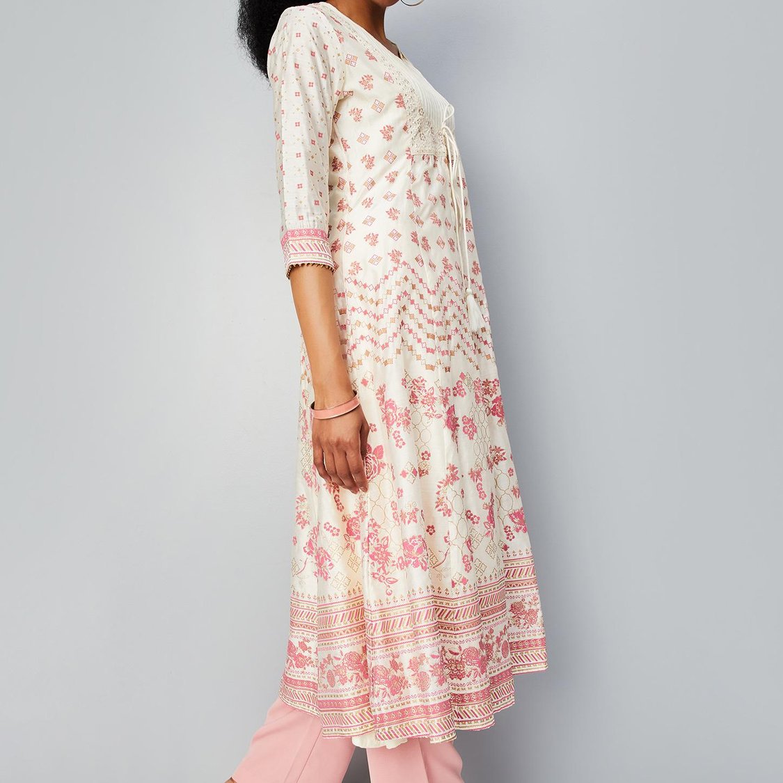 Women Printed Layered Kurta