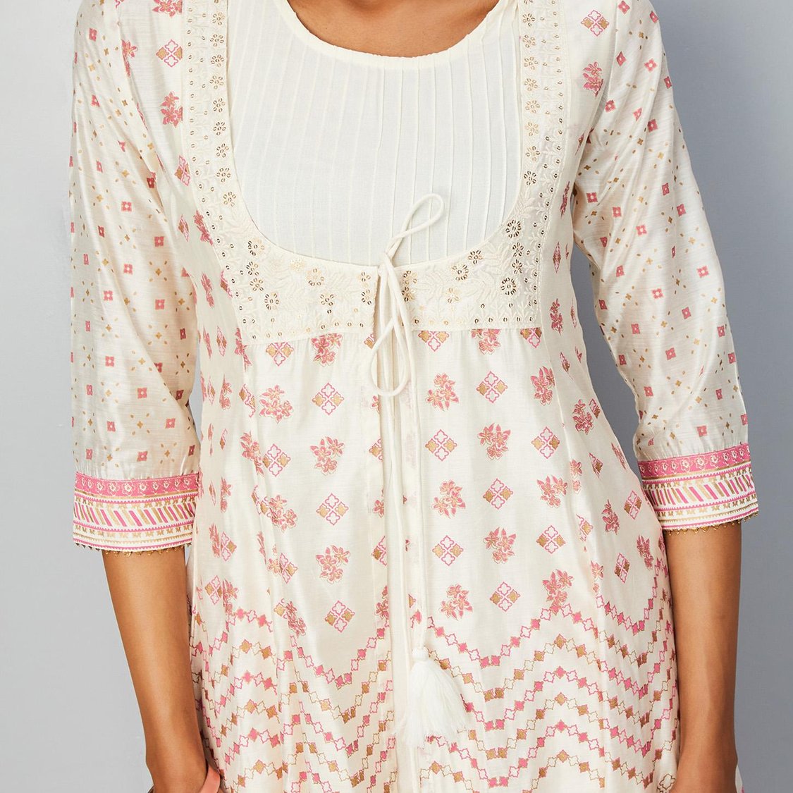 Women Printed Layered Kurta