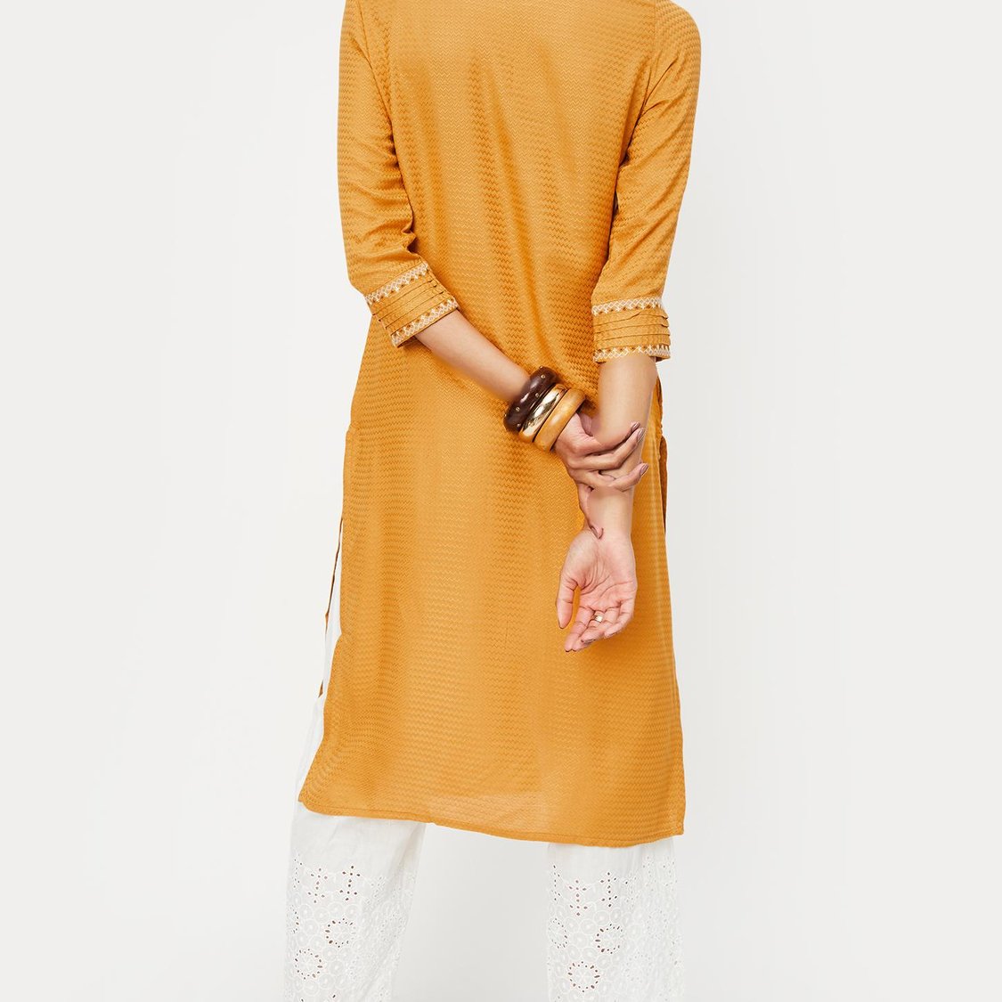 Women Pintuck Kurta with Pocket