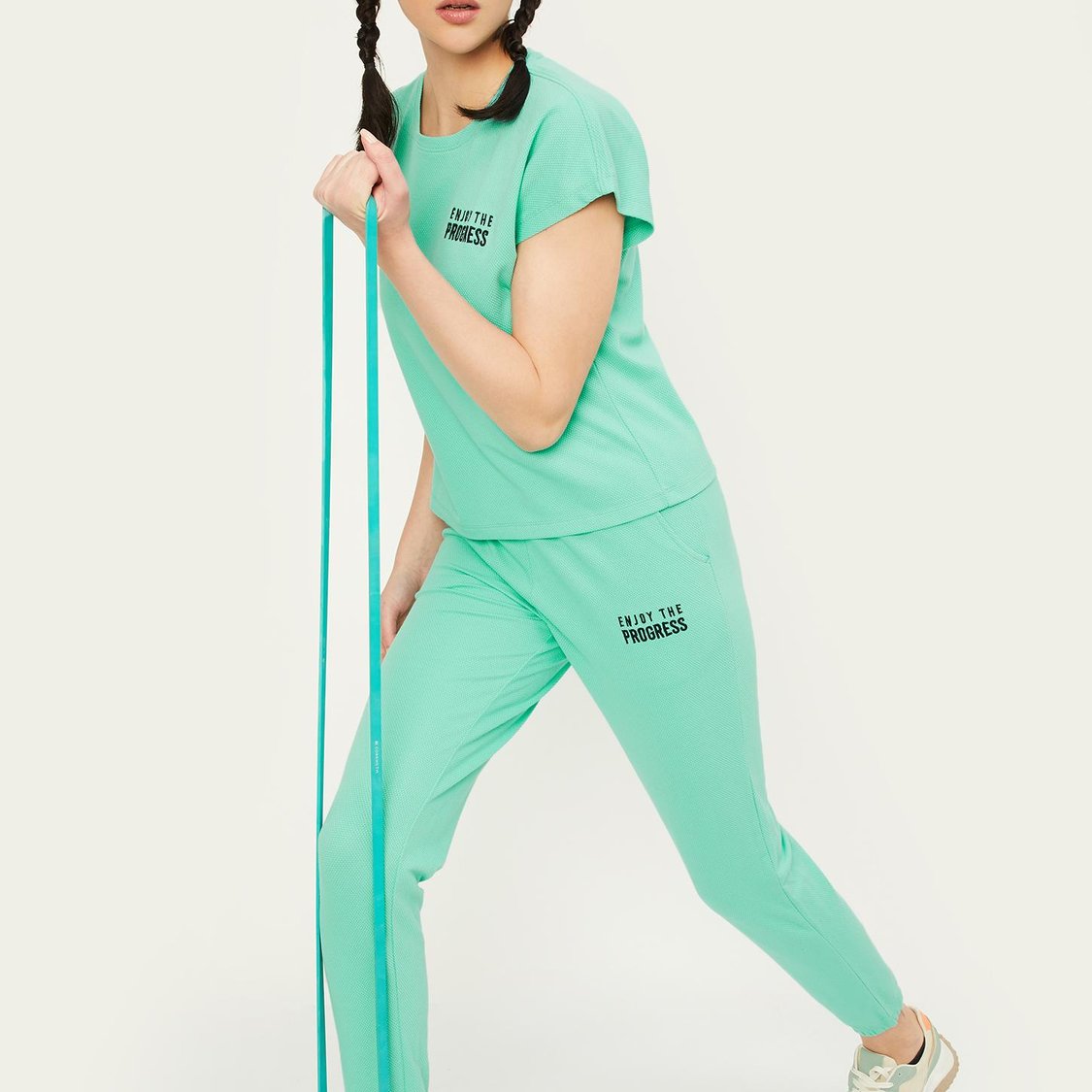 Women Solid Sports Joggers