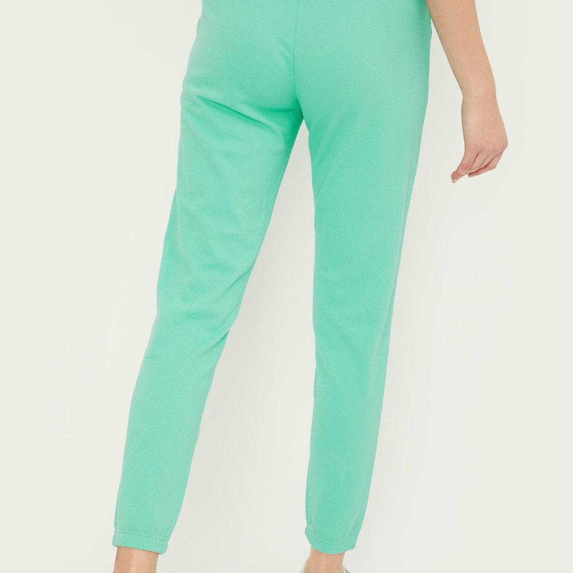 Women Solid Sports Joggers