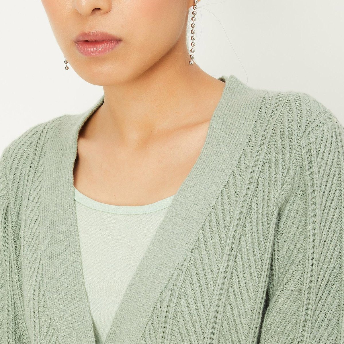 Buy Women V-neck Cardigan Online at just Rs. 999.0 - 1000012846840