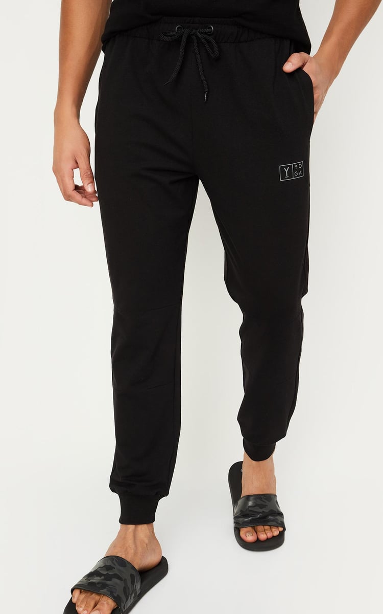 Men Solid Elasticated Joggers