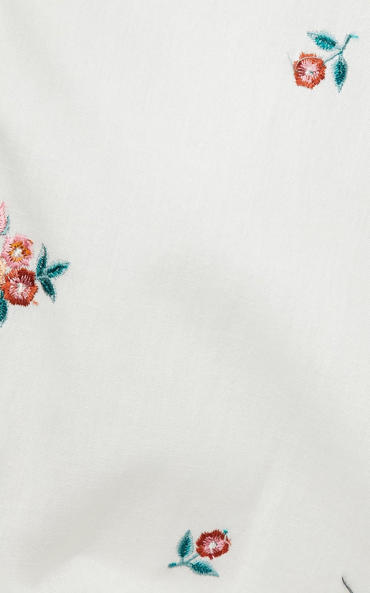 Women Embroidered Shirt with High-Low Hem