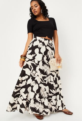 Ethnic Skirts - Shop Traditional Skirts for Women | Max Fashion