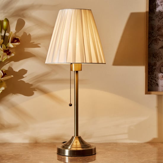 Melody Shellacs Metal Table Lamp