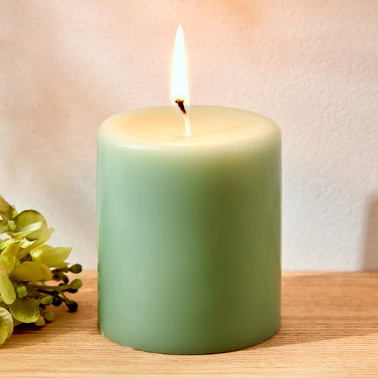 Colour Refresh Sea Breeze Scented Pillar Candle