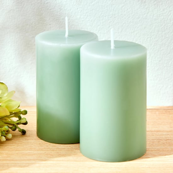 Colour Refresh Set of 2 Sea Breeze Scented Pillar Candles
