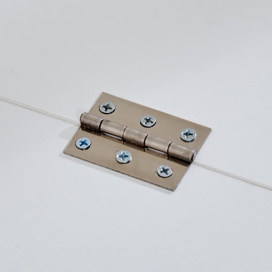 Quadro Edge Queen Bed with Hydraulic Storage - White