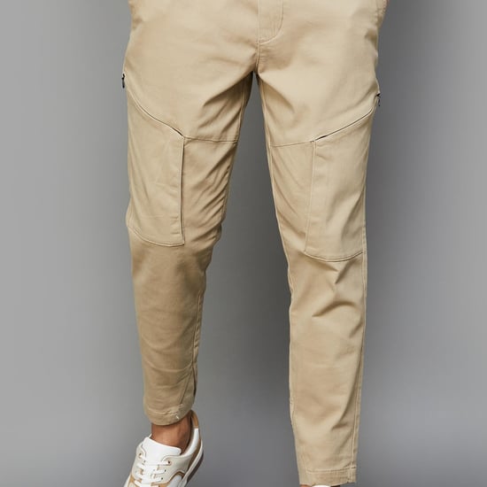 JACK & JONES Men Solid Elasticated Regular Fit Joggers
