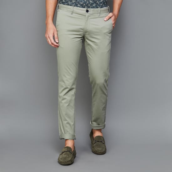INDIAN TERRAIN Men Solid Slim Straight Trousers