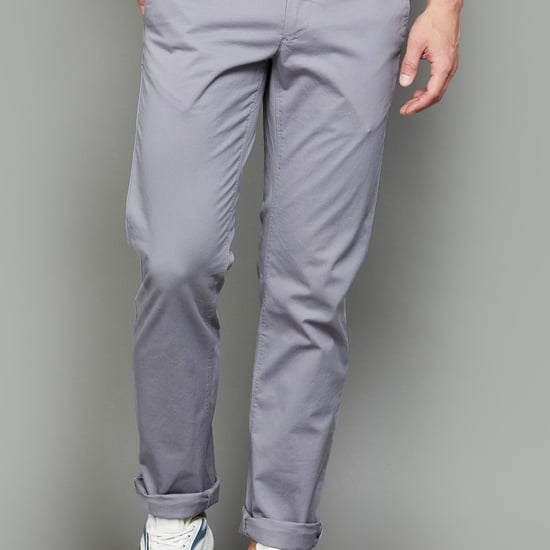 VH SPORTS Men Solid Slim Straight Casual Trousers