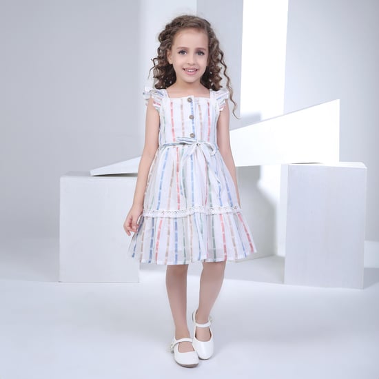 Buy Dresses for Girls Online at Best Prices | Lifestyle Stores