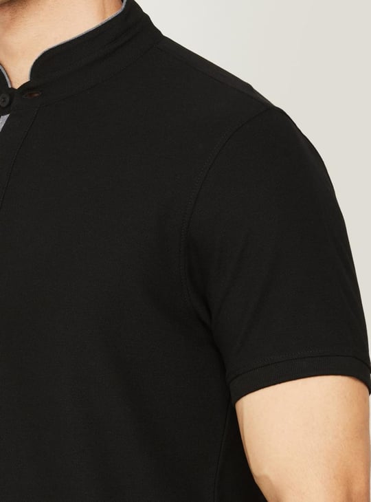 CODE Solid Regular Fit T-shirt