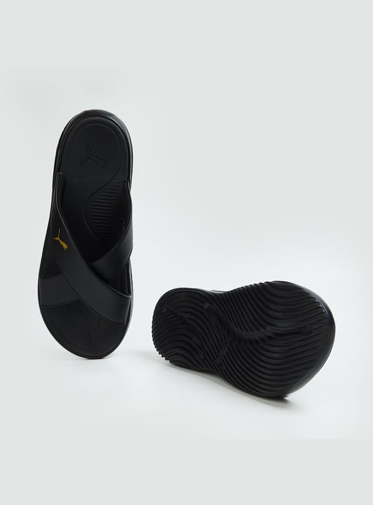 PUMA Softride Men Solid Cross Strap Sliders