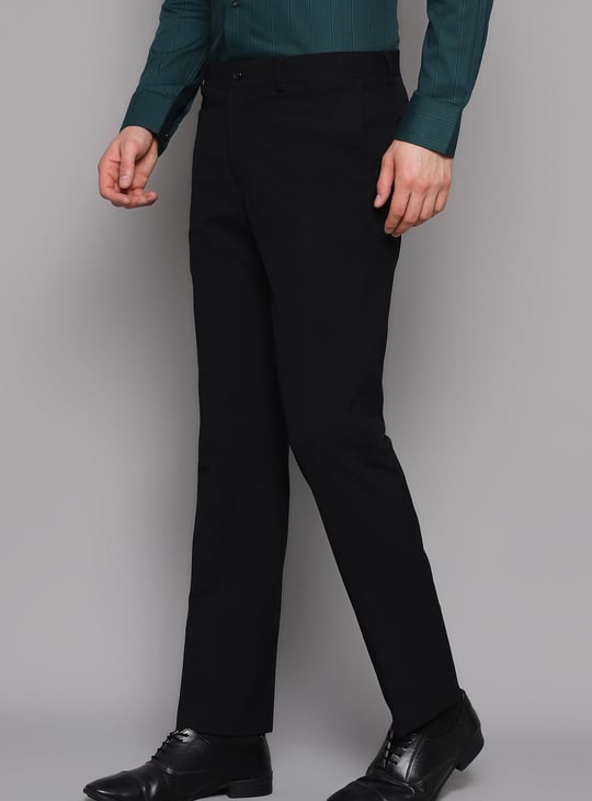 BLACKBERRYS Men Solid Slim Straight Fit Casual Trousers