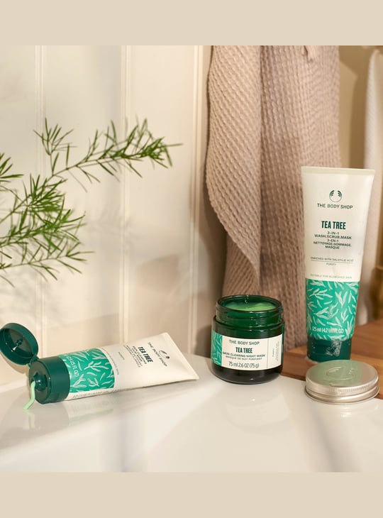 THE BODY SHOP Tea Tree 3-in-1 Wash, Scrub & Mask - 125ml