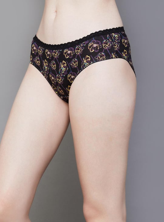 【新品未使用】SISANDI TRIANGLEhi-classic bottom TRIUMPH Assorted Hipster Panties - Pack of 3