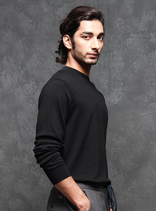 RARE RABBIT Men Solid Sweater Black