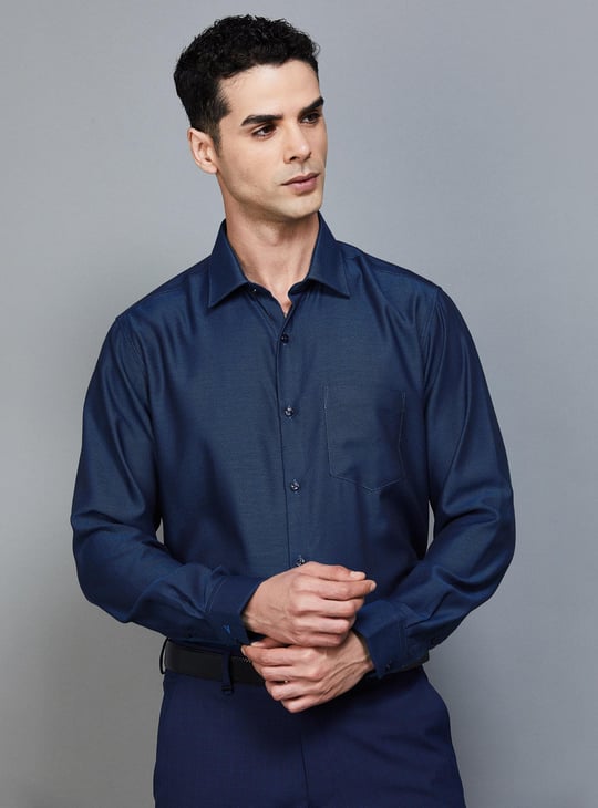 green emerald velvet dress Amazon.com: Van Heusen Men's Dress Shirt Regular Fit Poplin Solid, Black,  14" Neck 32"-33" Sleeve : Clothing, Shoes & Jewelry