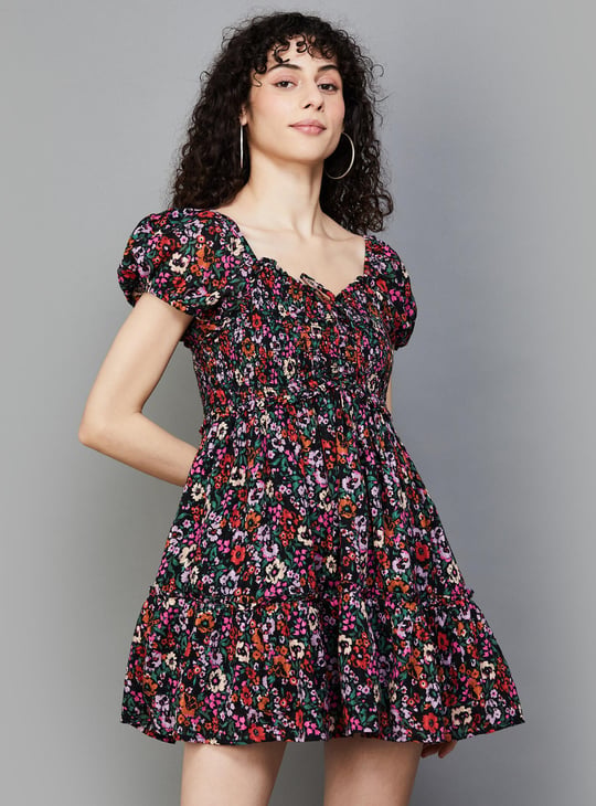 american eagle dresses Summer Dresses, Jumpsuits & More Soft woven fabric/Sweetheart neckline/Sleeveless/Adjustable tie on the bac American Eagle Dress Womens Small