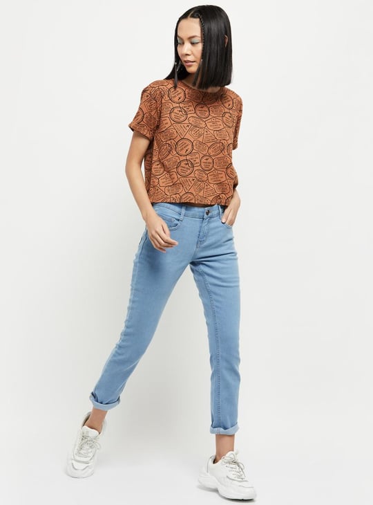 Women Stonewashed Full-Length Pencil Fit Jeans