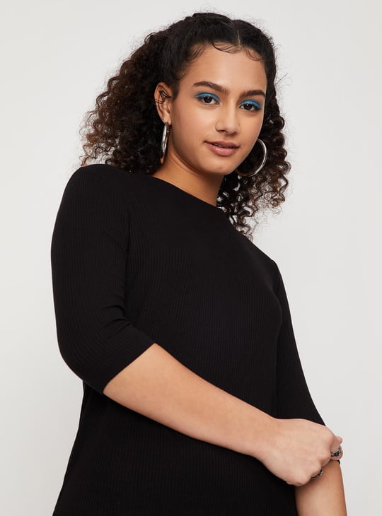 Women Checked Pinafore Dress with Top