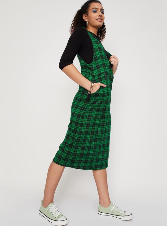 Women Checked Pinafore Dress with Top