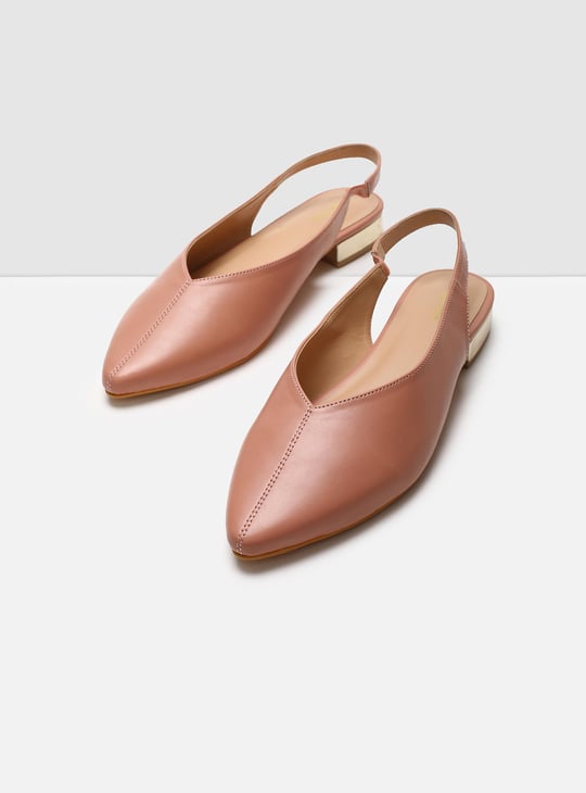 MAX Women Solid Pointed Toe Block Heel Sandals with Sling Strap PU