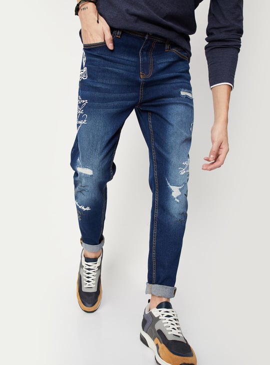 Men Distressed Carrot Fit Jeans