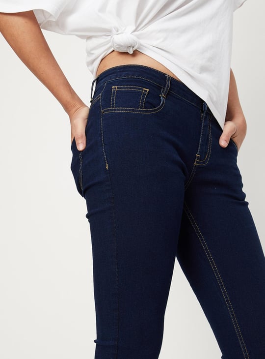 Women Solid Denim Capris