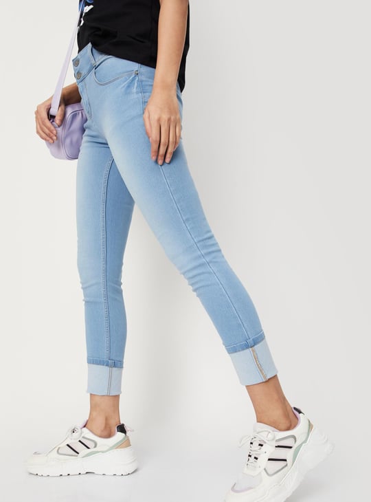Women Washed Double Button Jeans