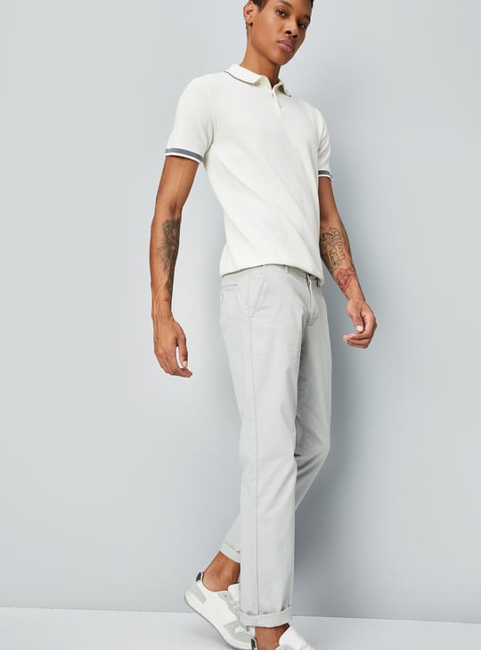 Men Slim Fit Solid Stretch Chinos