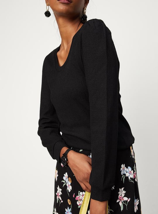 Women Textured Knit Top