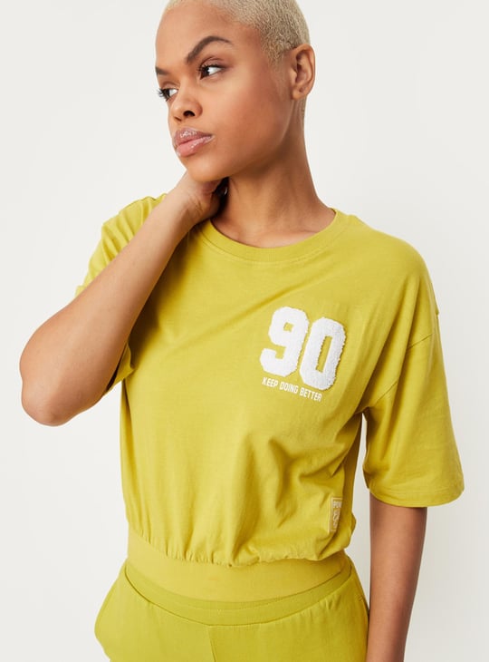 Women Embroidered Ribbed Hem T-shirt