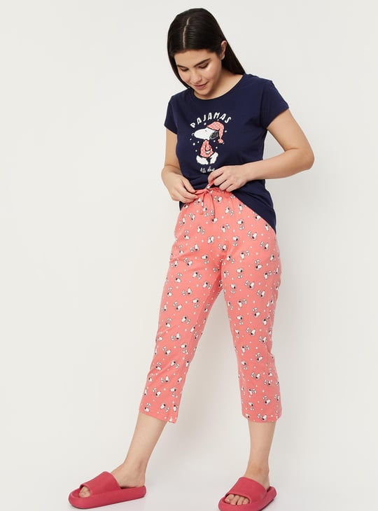 Women Peanut Printed Capri Set
