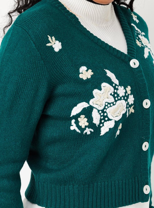 Women Floral Embroidered Knit Cardigan