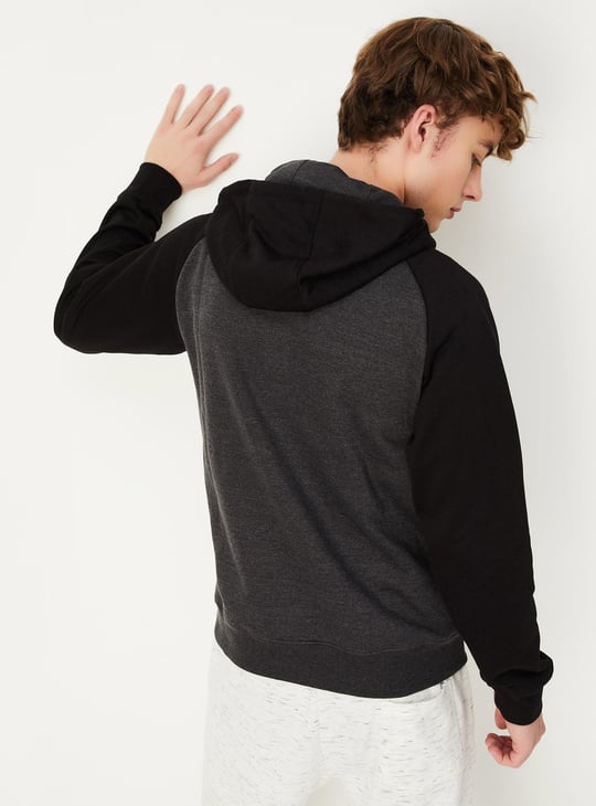 Men Colourblocked Hooded Sweatshirt