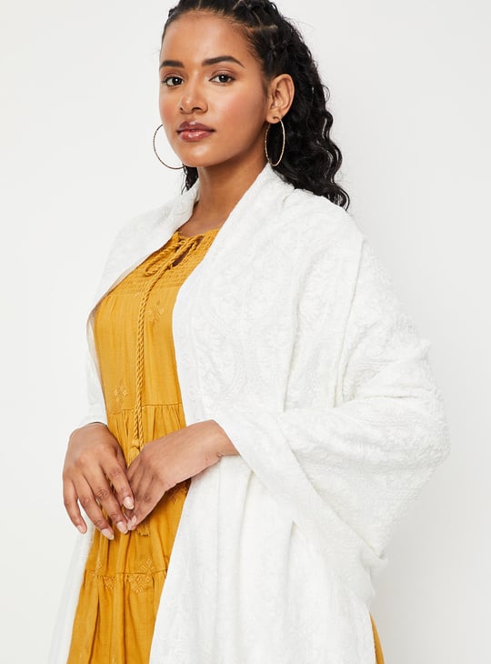 Women Ethnic Motif Tasseled Shawl