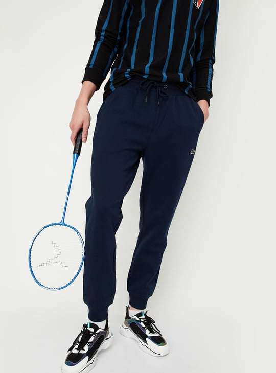 Men Solid Drawstring Waist Joggers